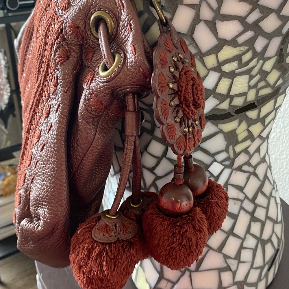 Isabella Fiori Large Shimmery Rust Leather/Knit Pom Tassel Satchel/Hobo Bag - Picture 11 of 11